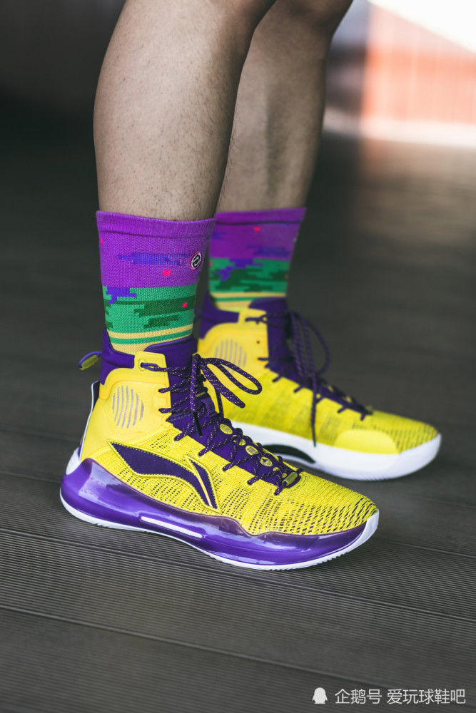 李宁驭帅1342紫金配色压马路实战的最佳选择