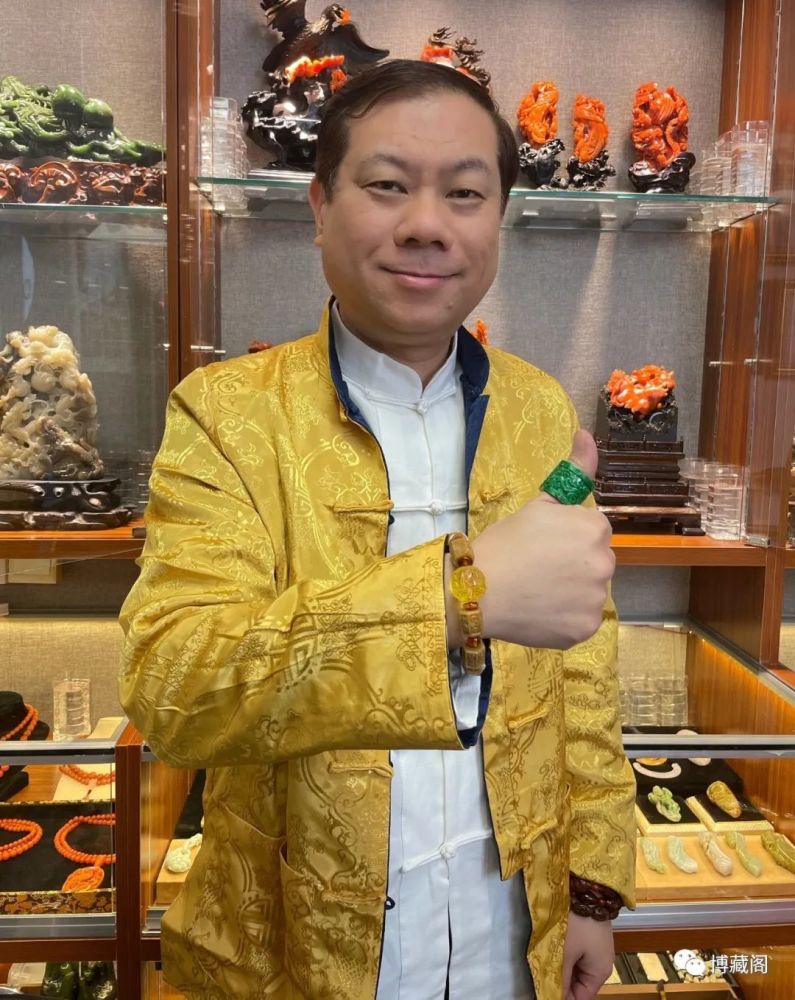 人养玉,玉养人,二者相得益彰,不可方物