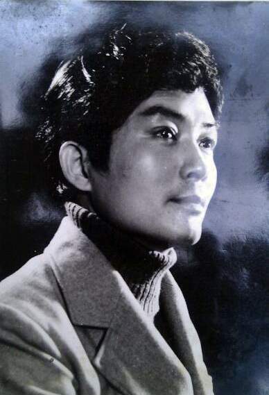 杜熊文原本是珠影厂力捧的红小生,却因为这场运动的到来,而瞬间变成了