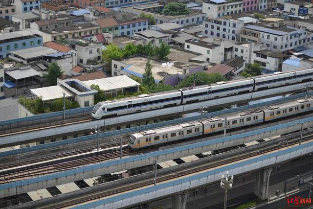 刷天府通可以乘坐成灌线列车啦不过这些事项你一定要注意