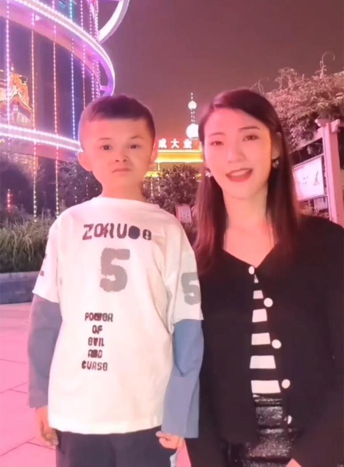 被资本抛弃的"小马云",为何4年身高不变?医院诊断结果曝光