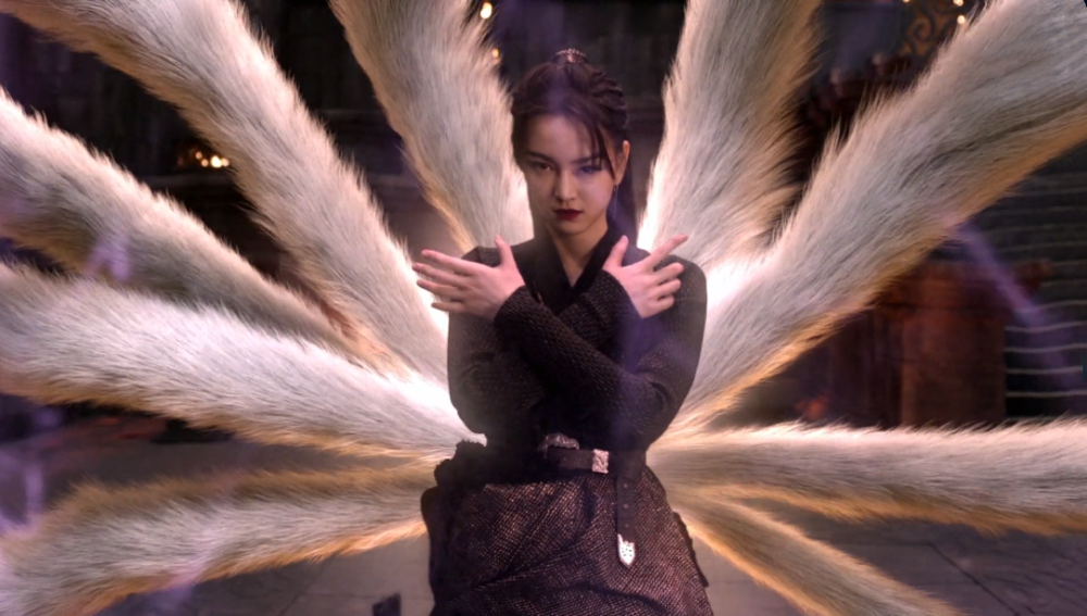 斗罗大陆电视剧大结局,战力崩了,比比东轻松败鬼斗罗,却被唐昊一锤打