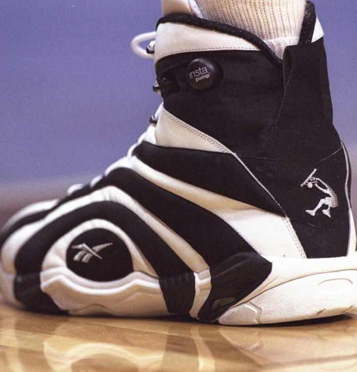 锐步卷土重来哈雷尔上脚新款篮球鞋pump充气无鞋带太og了