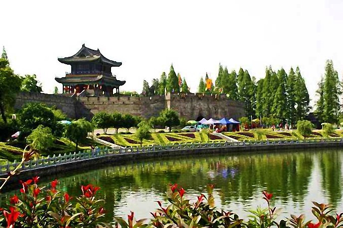 在去年的时候就经历了很大的磨难,也导致很多人想来这里旅游都来不了