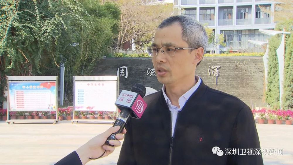 图|华侨城中学高三年级组长詹华林詹华林老师说,2021届高三备考的总体