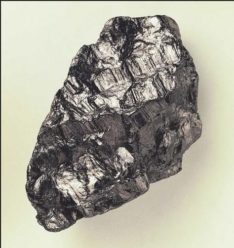 石墨坩埚的简单制造早期熔炼金属的必要工具穿越党必备技能