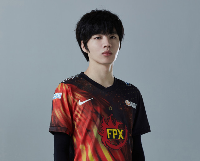 lol新赛季|LPL春季转会期迎来重磅交易,两大顶级辅助互换,WBG新赛季腾飞?