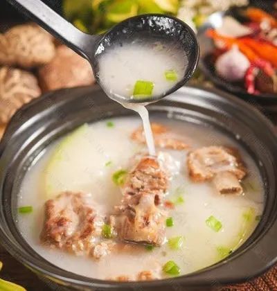 烹调方法之—"吊汤",宴请宾客讲究四菜一汤,这个汤该怎么做?