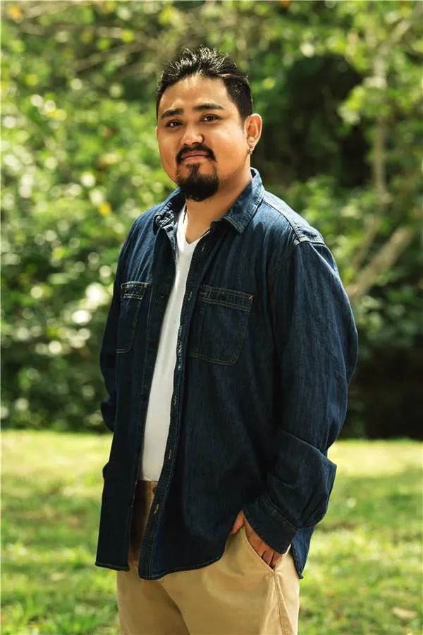作为开心麻花的功勋演员,王成思直到出演了电影《羞羞的铁拳》里"秀念