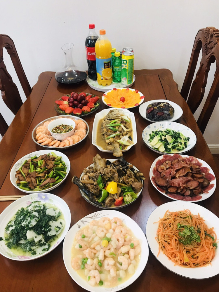 朋友圈晒初五团圆饭最美团圆饭出炉看到最后一道坐不住了