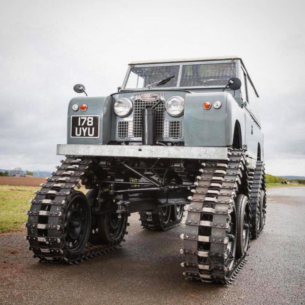1958年的路虎越野车履带式设计使其成为越野王者之一