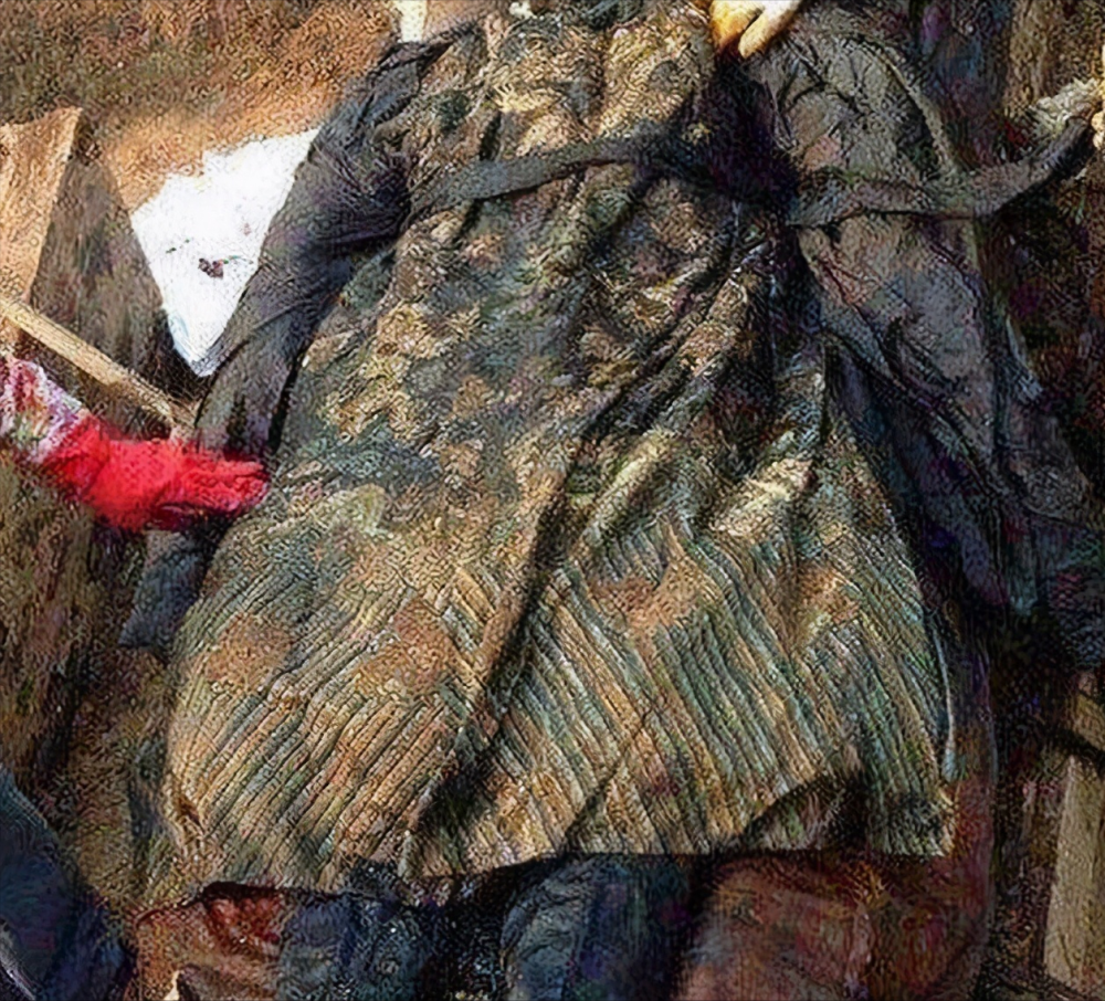 在2006年,石景山出土的"龙袍干尸"身份成疑,它到底是谁?