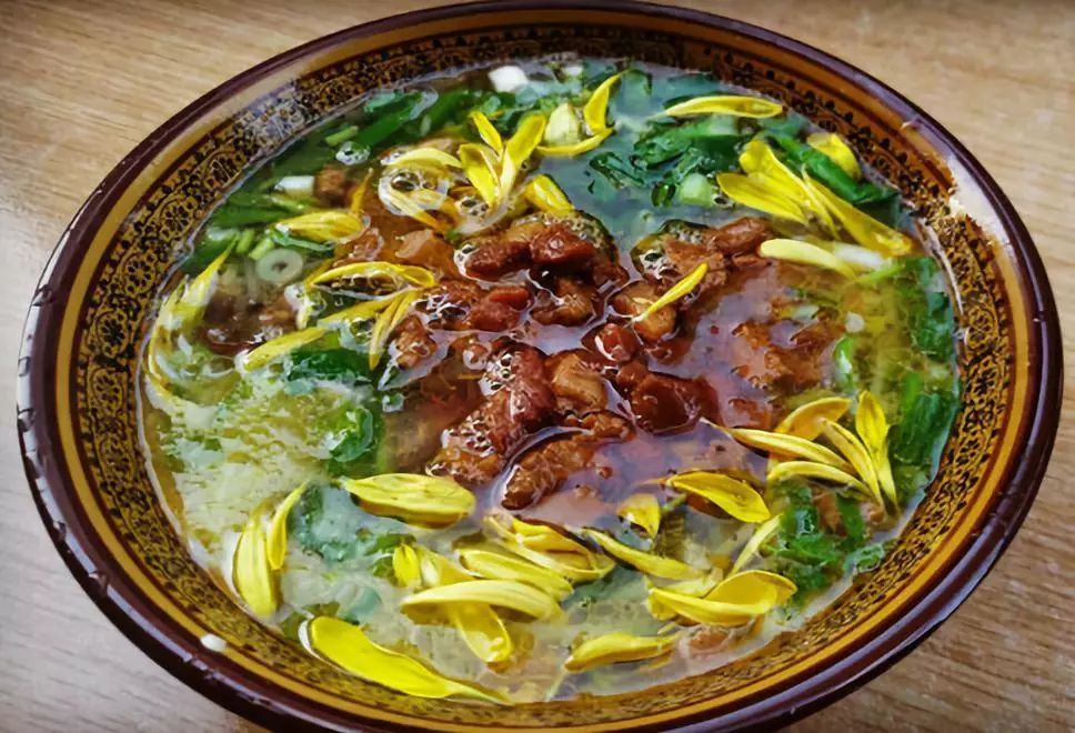 到开远旅游,当地的九大特色美食不容错过,让你品味云南独特风味_腾讯