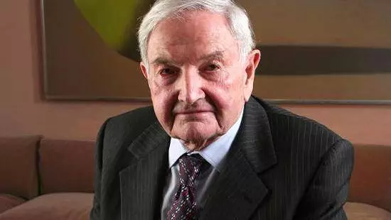 洛克菲勒孙子拥有半个美国国库一生捐献20亿却换了6颗心脏