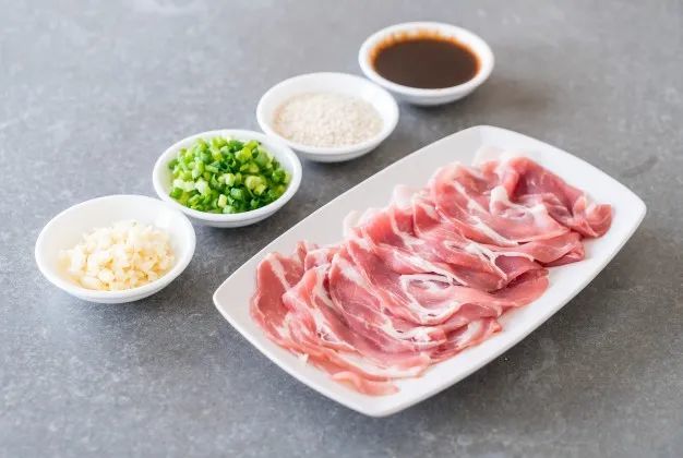 健身|吃牛肉使人更强壮？牛肉致癌？到底能不能愉快地吃牛肉？