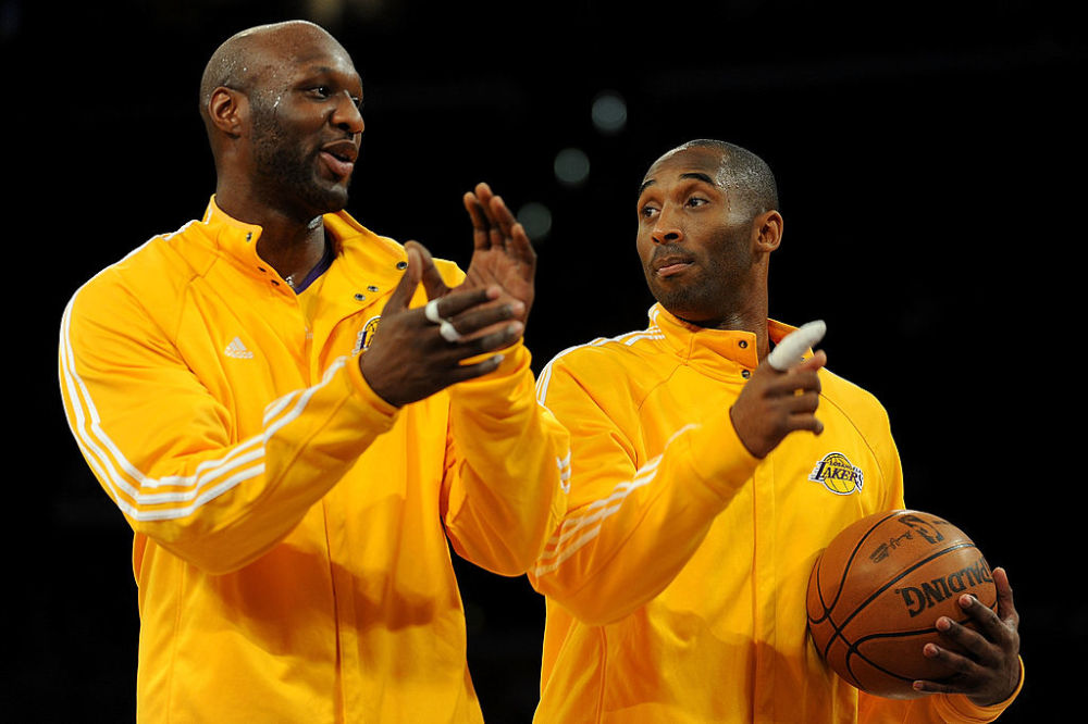 奥多姆曾和科比分享东西部月最佳,那一个月奥多姆究竟表现如何?