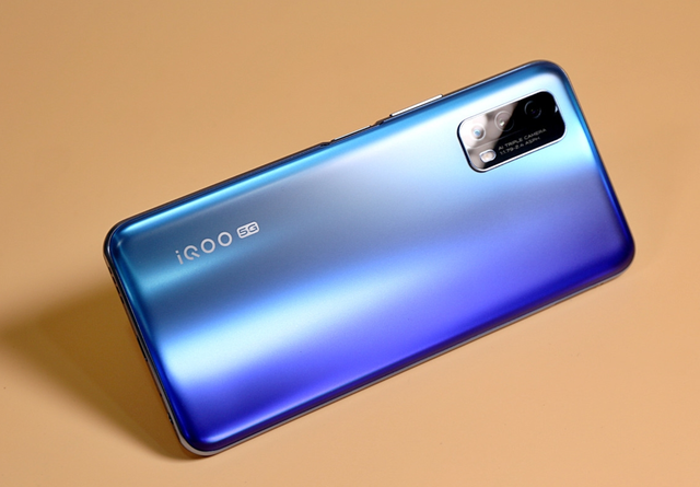 2021适合老百姓买的千元5g手机排名不分先后配置很吃香