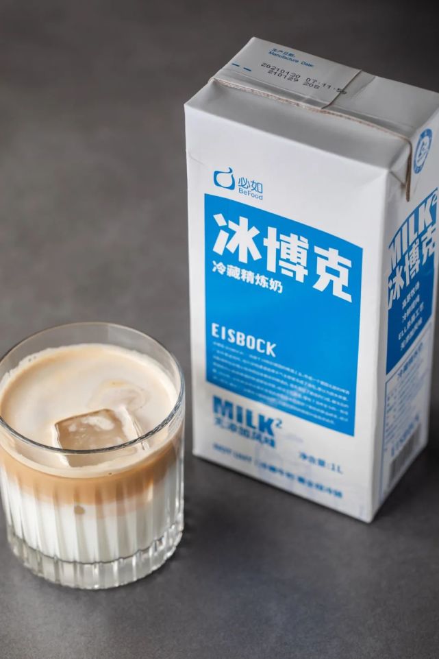 冰博克牛奶(听起来就很德味儿……eisbock,德语,原是一种啤酒的冷冻