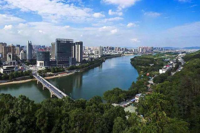 上饶有一座小县城县名发音来自地方方言很多人都会读错