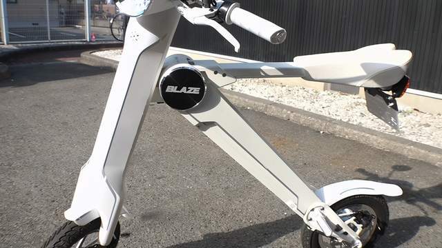 目标日本特斯拉18人的创业公司开发的折叠式电动摩托车