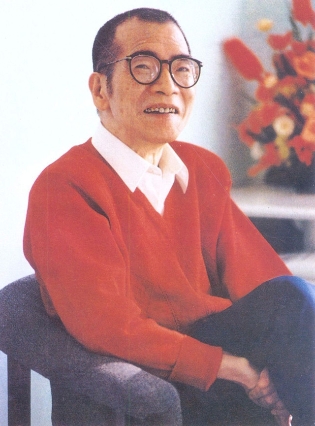 数学天才陈景润47岁才结婚妻子比他小18岁唯一儿子现状如何