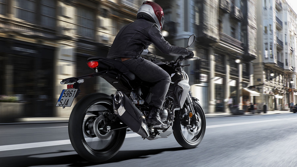 整车进口本田cb300r宣布引进国内市场