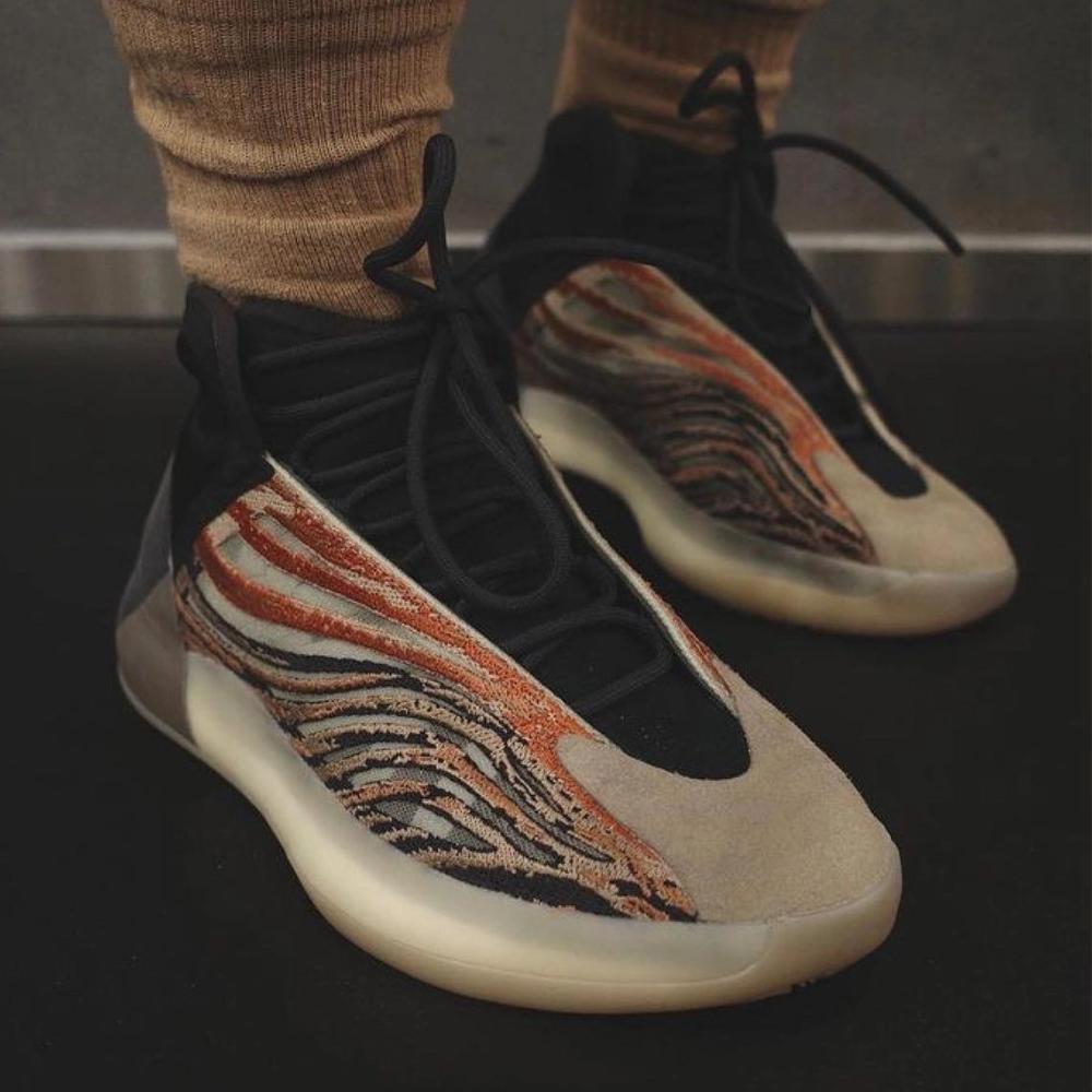 yeezy quantum flaora