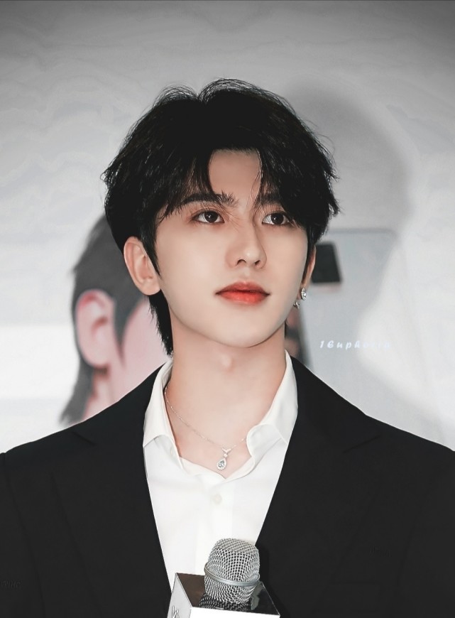 蔡徐坤|wuli坤坤也太好看了吧