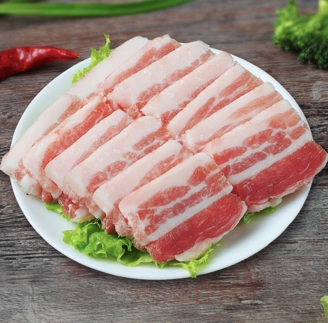 买五花肉,只要牢记"这3点,包你买到的五花肉鲜嫩可口不油腻
