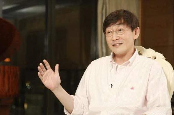 吴启华哥哥吴启明近况曝光,拒绝再复出,转行卖盐焗鸡388元一只_腾讯