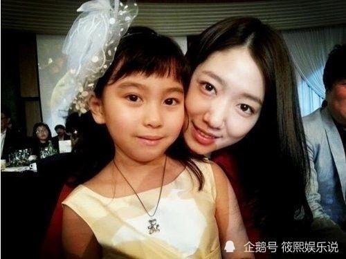 15岁变成长腿美女,发量浓密令人羡慕|素媛|李甄|童星|熔炉