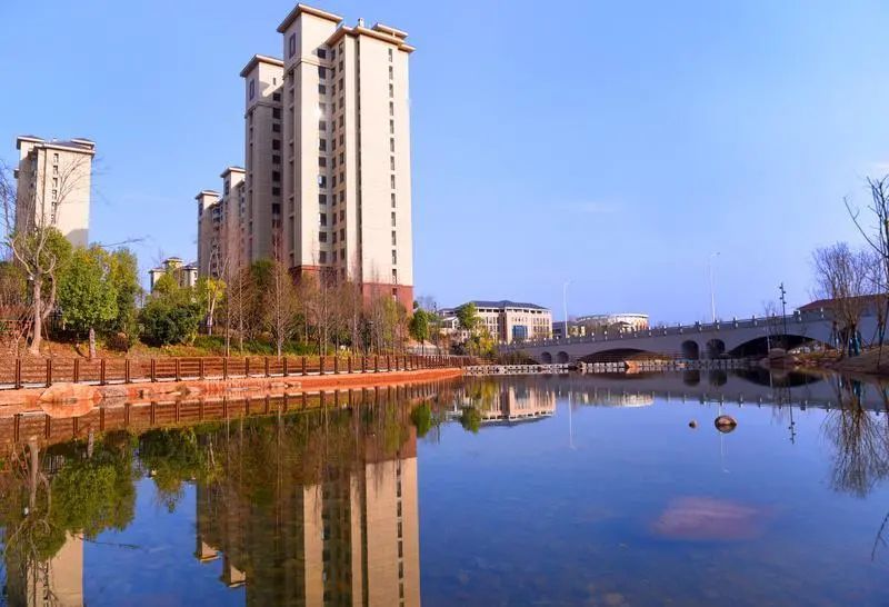 闽北美景|武夷新区:新晋"网红"云谷水系公园水靓景美人气旺!_腾讯新闻