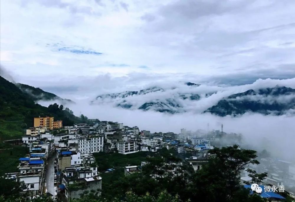 话发展聊变化谈感受务基镇对话返乡能人