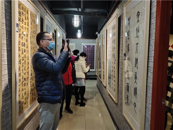 联墨迎春出彩少年番禺青少年楹联书法专题展在敏慧堂举办