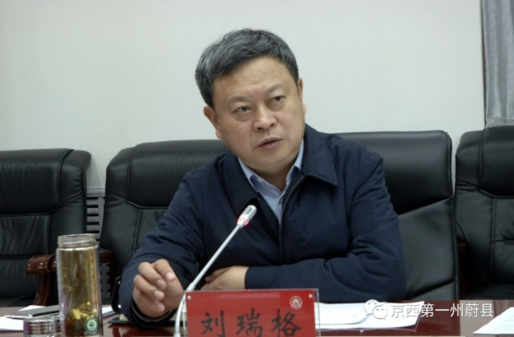 政府县长刘瑞格就今年全县的棚户区改造项目提出了具体要求,他说,棚户