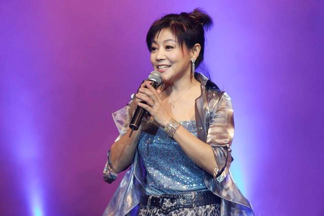 青歌赛冠军苏红47岁父母和丈夫相继离世将公婆当亲生父母