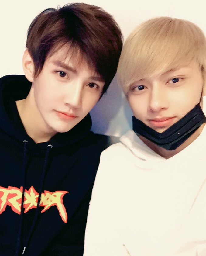 青3的彦希曾因颜值被sm选中和虞书欣是好友还演过6部男主剧