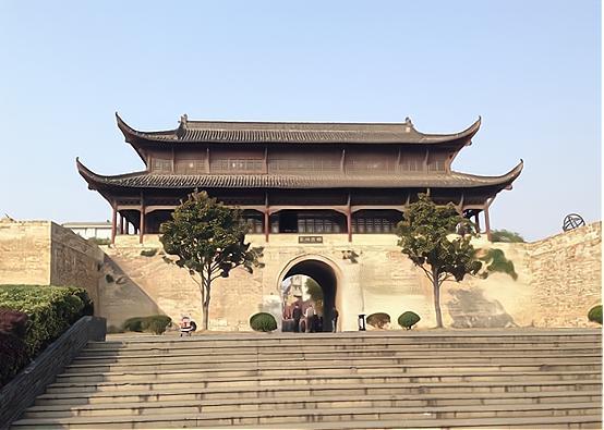 在江西宜春被发现的晚唐城墙,有怎样的特点,对历史研究有何意义?