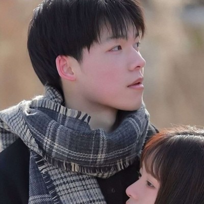 朋友圈文案情侣头像