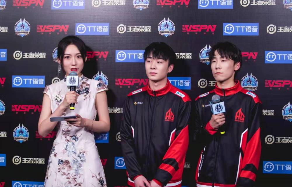 麟羽分析ag首发awoke很强初晨是手法怪七年和阿泽竞争上岗