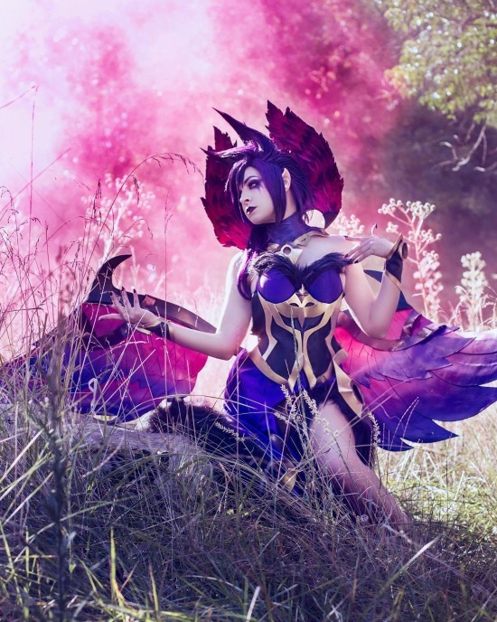 尽管布景和特效可能较为粗糙,不过推主peyton cosplay在还原莫甘娜的