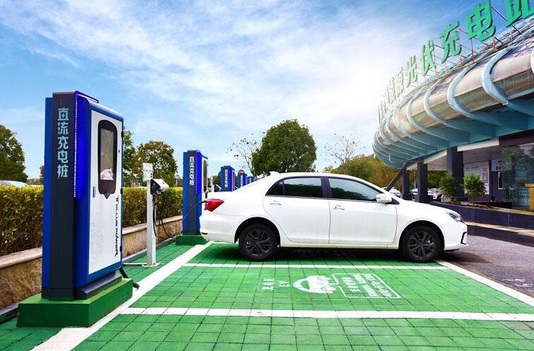 纯电动汽车真的能达到千公里续航,充电仅需几分钟?