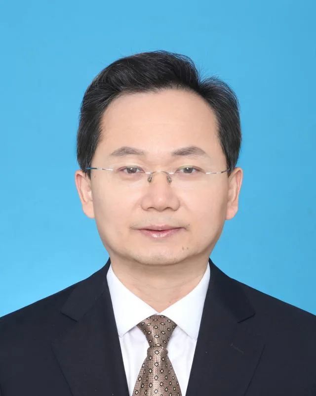 "70后"严鹏程任河北副省长,曾在人民日报工作近10年