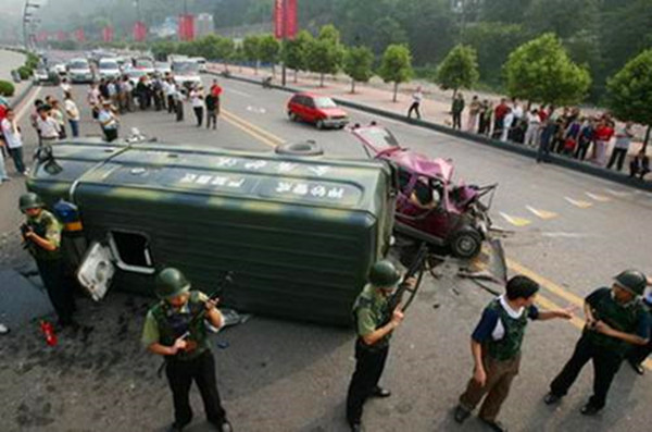 鹿宪洲落网记最难抓的凶手之一制造中国第一起运钞车抢劫案