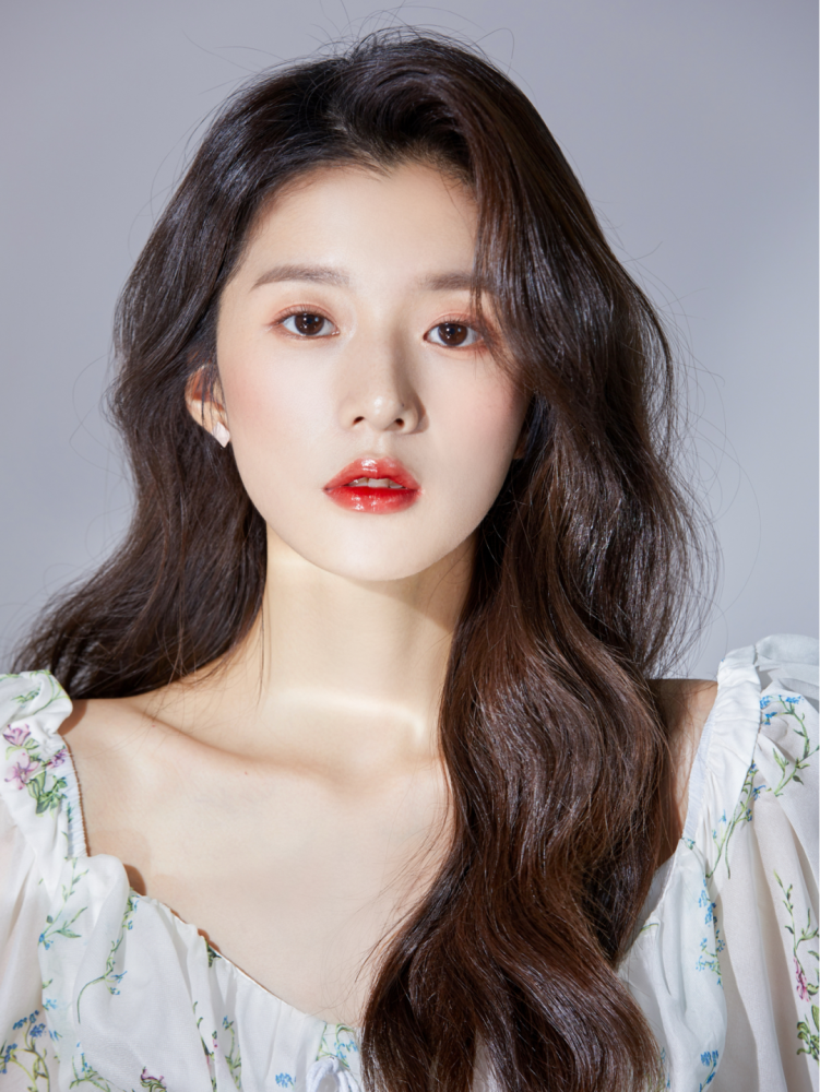 女星鞠婧祎求求你换个发型吧