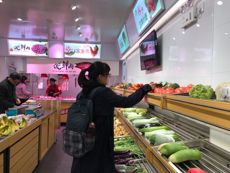 市场上越来越多生鲜店开一家钱大妈能赚钱吗