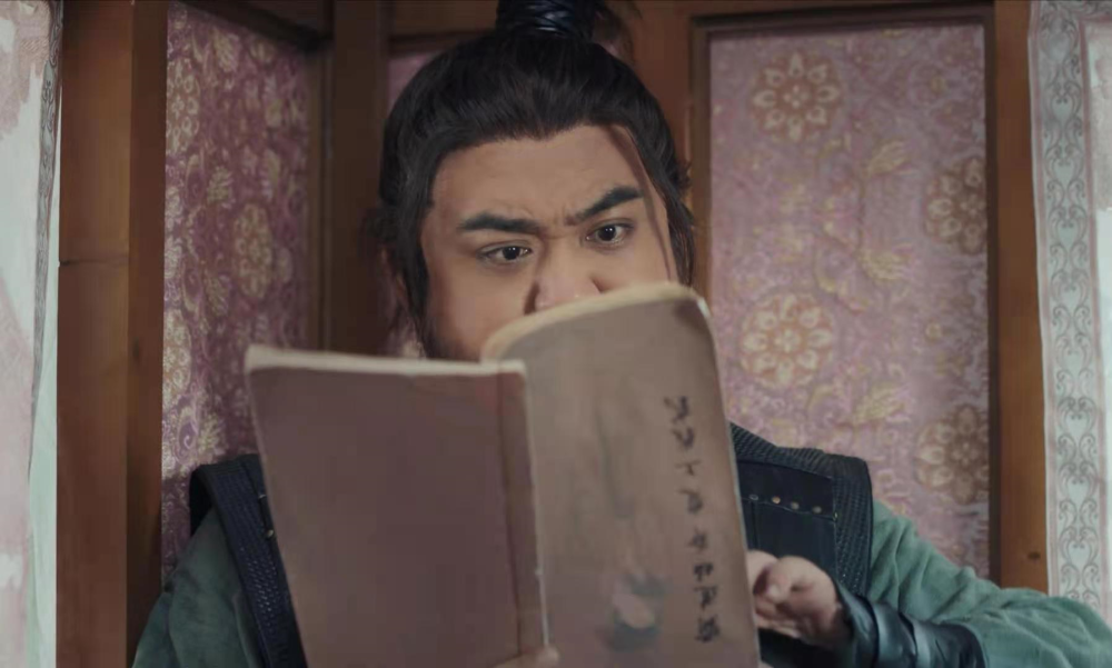 《赘婿》中的"耿护院":与开心麻花4次合作,出道16年却不红_腾讯新闻