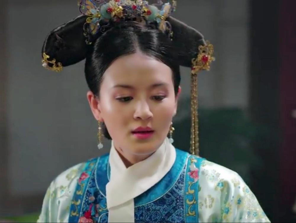 懿,而阿箬不仅被皇帝白白耍了,而且还丧失了性命,甚至被如懿处以猫刑