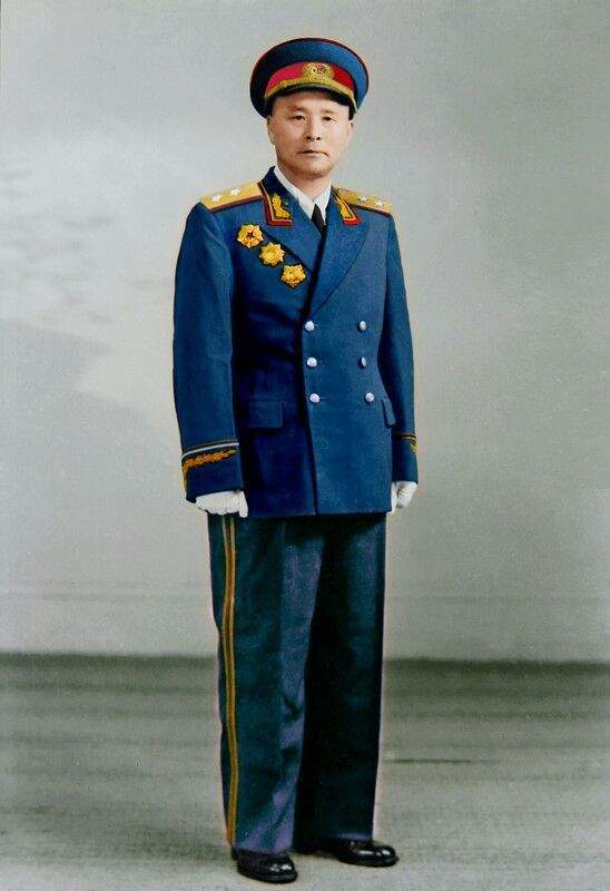 按照职务只能授少将,陈毅却说那不行,他有功,少晋中