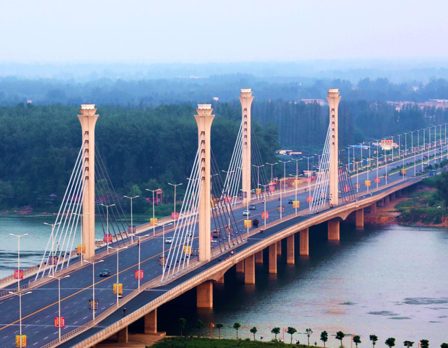 河南"两阳"开始竞争,一座天下闻名,一座低调发展,谁才是第一